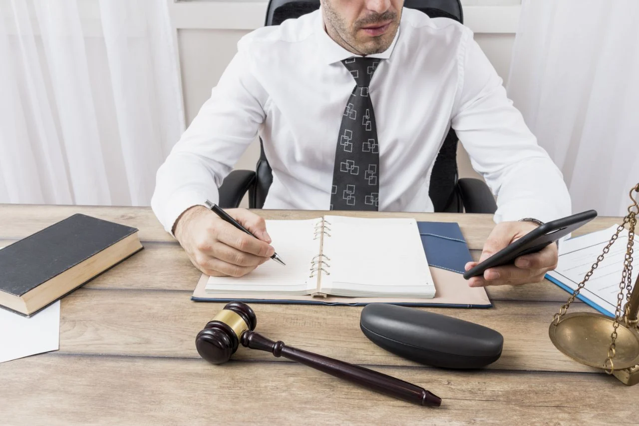 وکیل مالیات بر ارزش افزوده کسب و کار ها