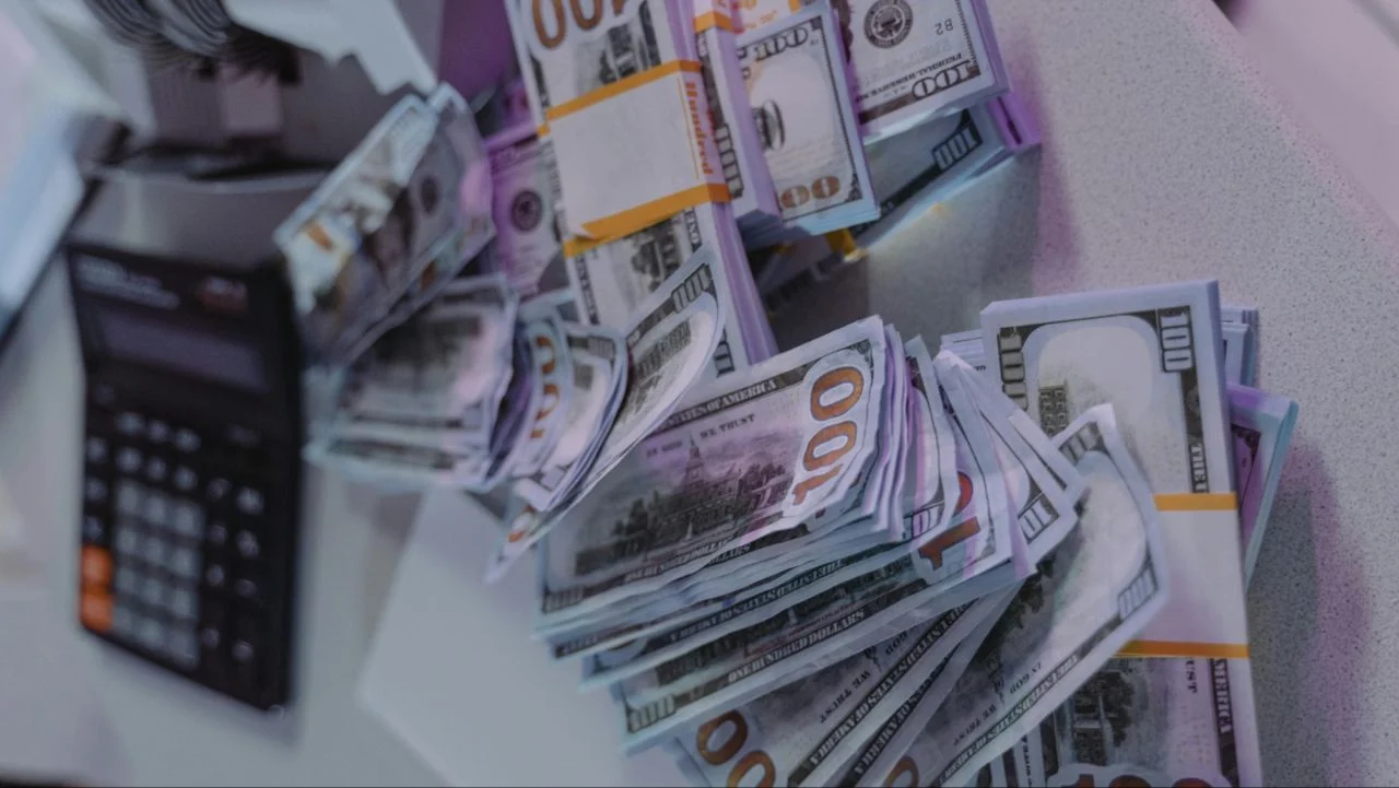 وکیل پولشویی کیست