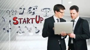 وکیل مالیاتی استارتاپ‌ها؛ از آغاز تا جذب سرمایه